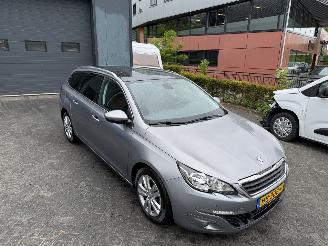 Peugeot 308 1.6 BlueHDI Blue Lease PANORAMADAK  Executive Pack picture 28