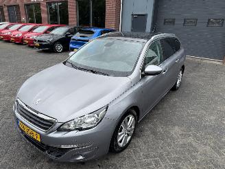 Peugeot 308 1.6 BlueHDI Blue Lease PANORAMADAK  Executive Pack picture 29