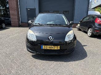 Renault Twingo 1.2 Authentique (Hatchback 3-dr.) picture 9