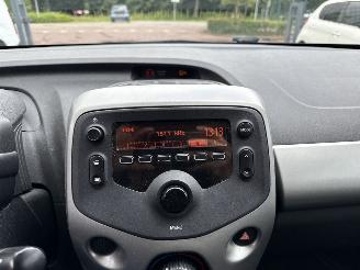 Peugeot 108 1.0 e-VTi Active (Hatchback 3-dr.) picture 19