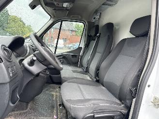 Renault Master T35 2.3 dCi L3H3 (Bedrijfsauto ) picture 20