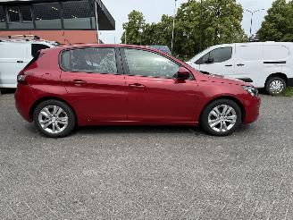 Peugeot 308 1.2 VTi Active (Hatchback 5-dr.) picture 6