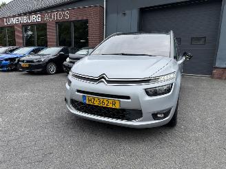 Vaurioauto  passenger cars Citroën C4-picasso 2.0 BlueHDi GRAND PICASSO Business 7 PERSOONS 2016/1