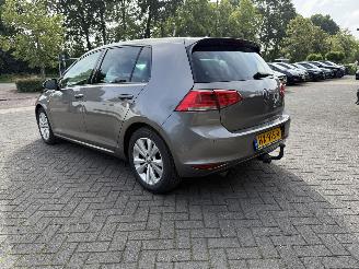 Volkswagen Golf 1.0 TSI Business Edition Connected picture 3