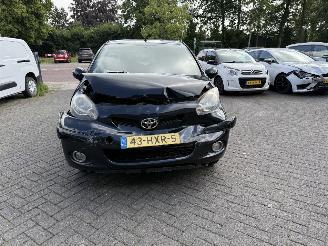 Toyota Aygo 1.0-12V  AIRCO (Hatchback 5-dr.) picture 4