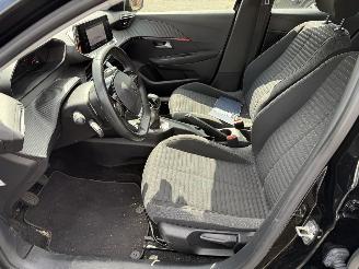 Peugeot 208 1.2 PureTech Active (Hatchback 5-dr.) picture 27