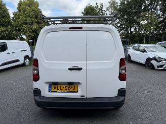 Peugeot Partner 1.5 BlueHDI Premium picture 4
