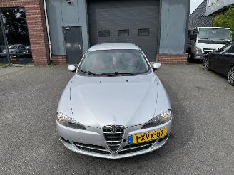 Alfa Romeo 147 1.6 T.Spark Veloce Progression picture 10