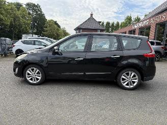 Renault Grand-scenic 2.0 Privilege   AUTOMAAT LEER picture 2