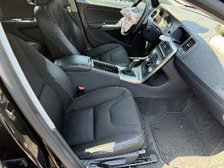 Volvo V-60 2.0 T3 Nordic+ (Stationwagen 5-dr.) picture 15