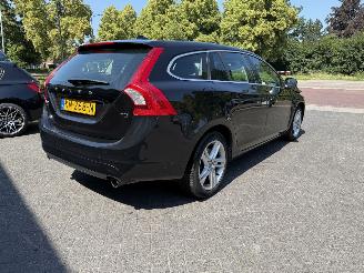 Volvo V-60 2.0 T3 Nordic+ (Stationwagen 5-dr.) picture 5