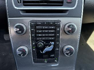 Volvo V-60 2.0 T3 Nordic+ (Stationwagen 5-dr.) picture 20