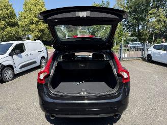 Volvo V-60 2.0 T3 Nordic+ (Stationwagen 5-dr.) picture 12