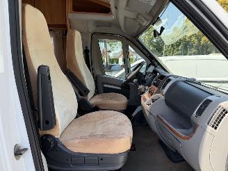 Hymer  T 614 CL HALF INTERGRAAL AIRCO picture 56