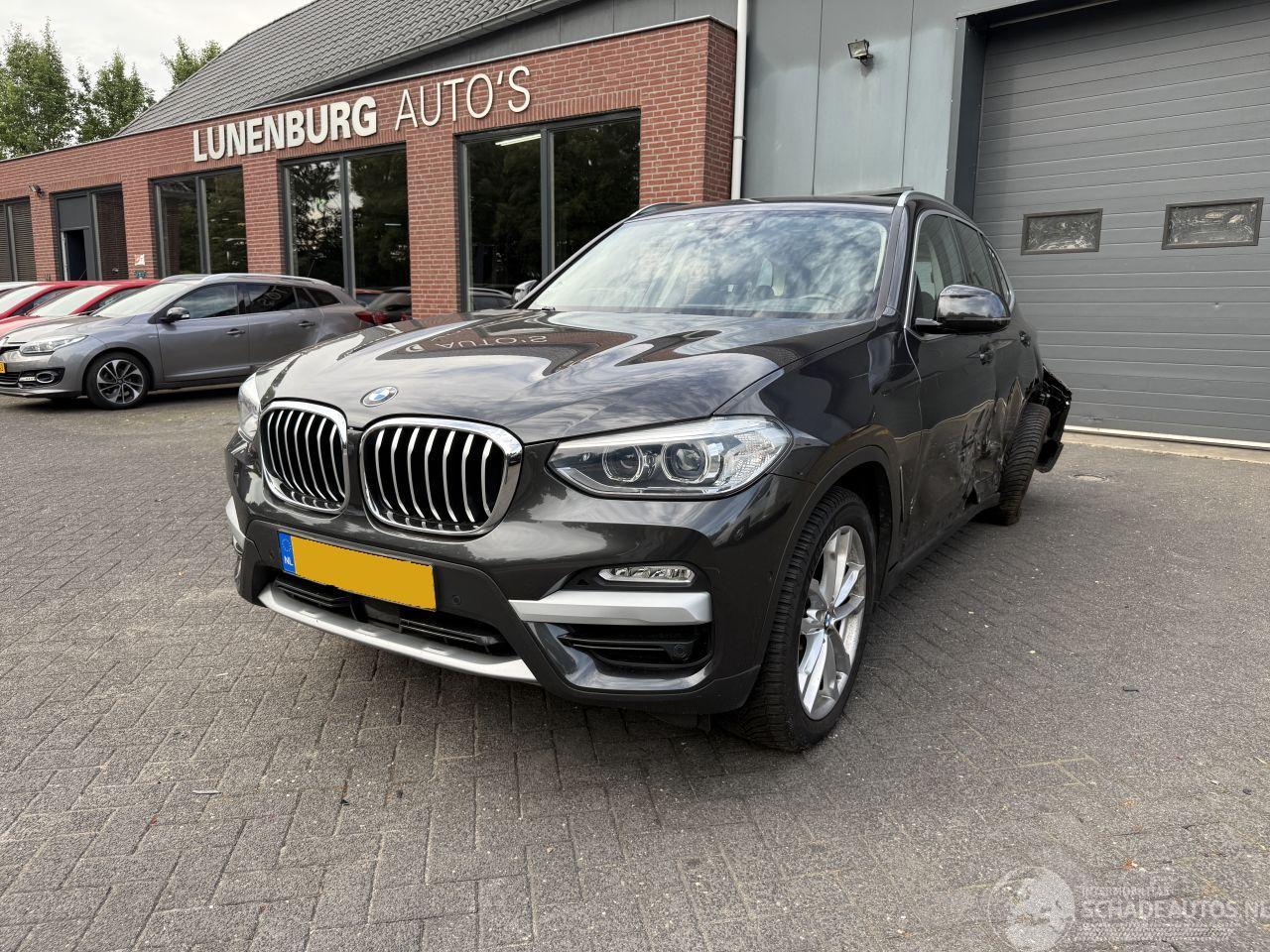 BMW X3 xDrive30i High Executive  AUTOMAAT PANORAMADAK (SUV 5-dr.)