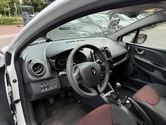 Renault Clio 1.2 16V  AIRCO NAVIGATIE  (Hatchback 5-dr.) picture 20