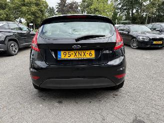 Ford Fiesta 1.25 Champion (Hatchback 5-dr.) picture 4