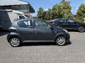 Toyota Aygo 1.0-12V Comfort  AUTOMAAT (Hatchback 5-dr.) picture 9