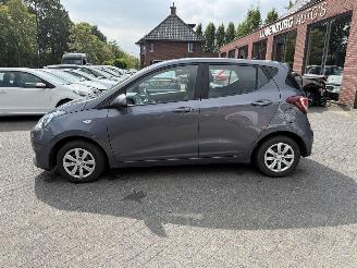 Hyundai I-10 1.0i Comfort (Hatchback 5-dr.) picture 2