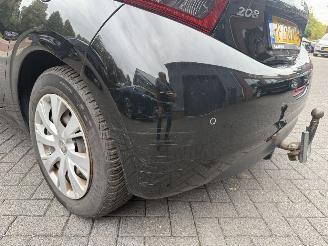 Peugeot 208 1.6 BlueHDi Active (Hatchback 5-dr.) picture 9