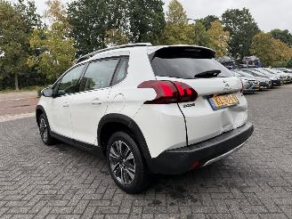 Peugeot 2008 1.2 PureTech Allure  AUTOMAAT (SUV 5-dr.) picture 3
