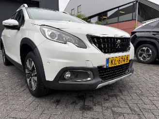 Peugeot 2008 1.2 PureTech Allure  AUTOMAAT (SUV 5-dr.) picture 36
