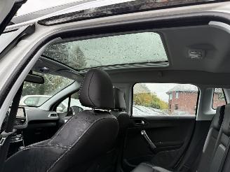 Peugeot 2008 1.2 PureTech Allure  AUTOMAAT (SUV 5-dr.) picture 10