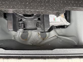 Peugeot 2008 1.2 PureTech Allure  AUTOMAAT (SUV 5-dr.) picture 15