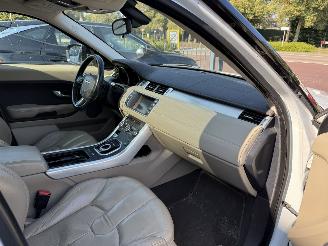 Land Rover Range Rover Evoque 2.0 Si 4WD Pure picture 31