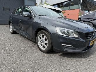 Volvo V-60 2.0 D2 Nordic+ (Stationwagen 5-dr.) picture 7