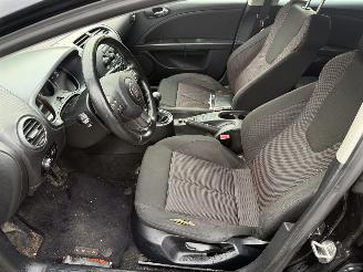 Seat Leon 1.9 TDI Ecomotive Sport (Hatchback 5-dr.) picture 24