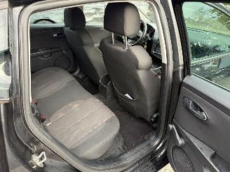 Seat Leon 1.9 TDI Ecomotive Sport (Hatchback 5-dr.) picture 12