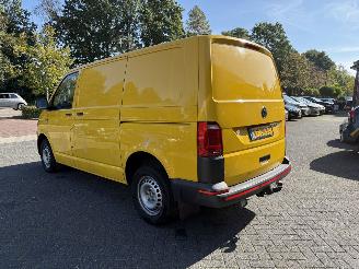 Volkswagen Transporter 2.0 TDI L1H2 Comfortline picture 3