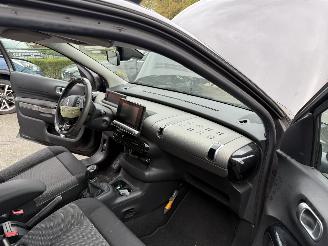 Citroën C4 cactus 1.2 PureTech One-Tone (SUV 5-dr.) picture 15