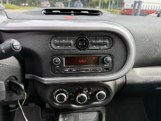 Renault Twingo 1.0 SCe Limited (Hatchback 5-dr.) picture 23
