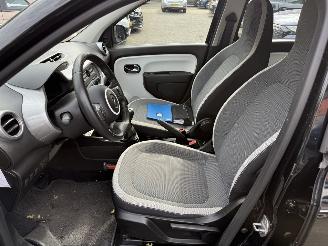 Renault Twingo 1.0 SCe Limited (Hatchback 5-dr.) picture 22
