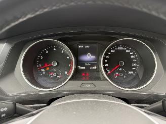 Volkswagen Tiguan 1.4 TSI  PANORAMADAK Connected Series picture 28