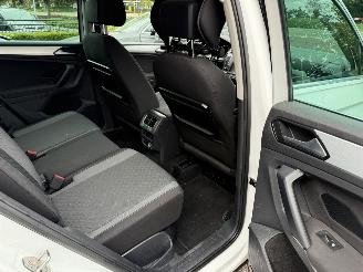 Volkswagen Tiguan 1.4 TSI  PANORAMADAK Connected Series picture 20