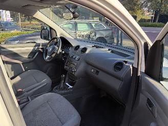 Volkswagen Caddy 1.6 TDI 75kW Nette goed onderhouden auto picture 13
