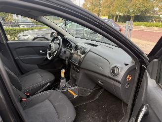 Dacia Logan 0.9 TCe Bi-Fuel Laureate (MPV 5-dr.) picture 12