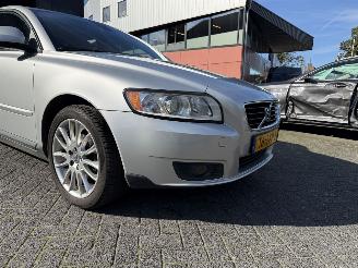 Volvo V-50 2.0 Sport (Stationwagen 5-dr.) picture 10