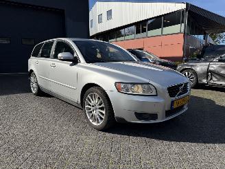 Volvo V-50 2.0 Sport (Stationwagen 5-dr.) picture 7