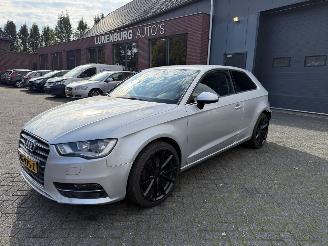 Voiture accidenté Audi A3 1.4 TFSI Ambition Pro Line (Hatchback 3-dr.) 2012/7