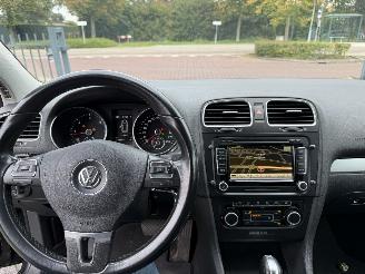 Volkswagen Golf 1.6 TDI Highline BlueMotion picture 34