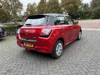 Suzuki Swift 1.2 Comfort Smart Hybrid picture 8
