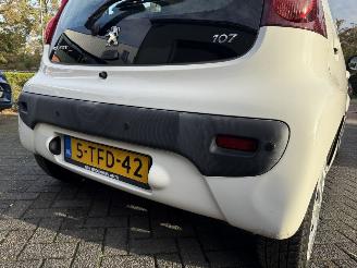 Peugeot 107 1.0 Active (Hatchback 5-dr.) picture 25