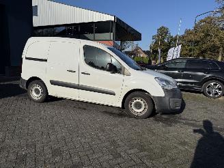 Citroën Berlingo 1.6 BlueHDI 75  AIRCO Club picture 19