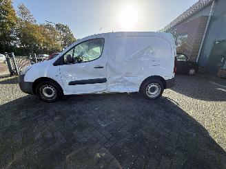 Citroën Berlingo 1.6 BlueHDI 75  AIRCO Club picture 2