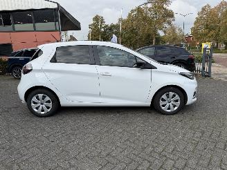 Renault Zoé R110 Life Carshare 52 kWh  KOOP ACCU 90.03% SOH €8801,- EX BTW picture 6