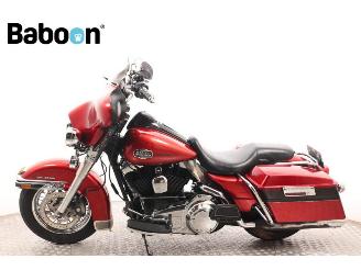 Harley-Davidson  FLHTCU Ultra Glide Classic picture 5